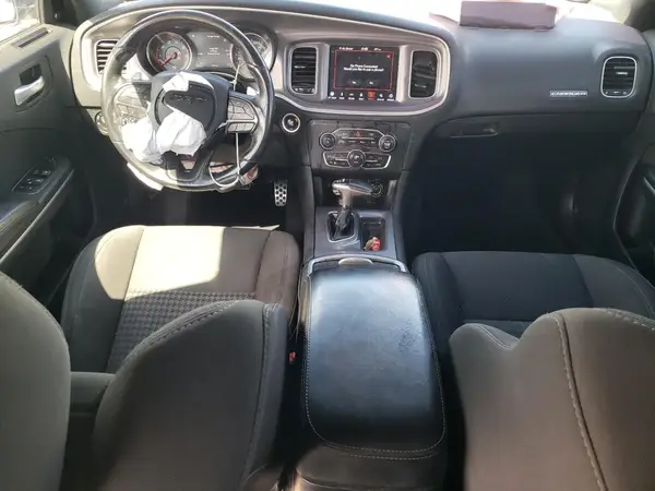 2C3CDXGJ8KH585258 2019 DODGE CHARGER - Image 8