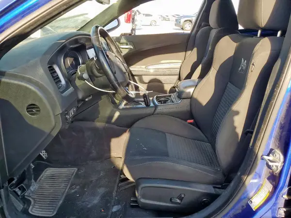 2C3CDXGJ8KH588905 2019 DODGE CHARGER - Image 8
