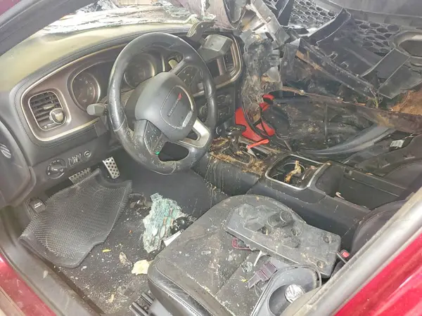 2C3CDXGJ8KH637553 2019 DODGE CHARGER - Image 8