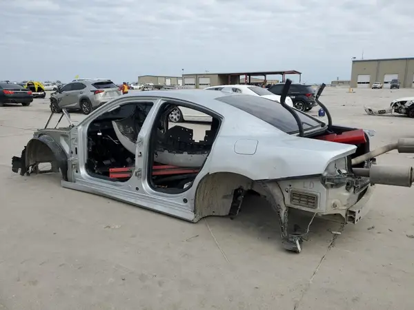 2C3CDXGJ8KH646916 2019 DODGE CHARGER - Image 2