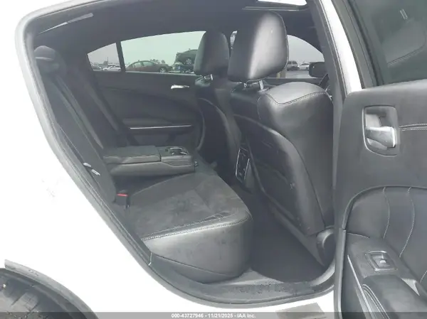 2C3CDXGJ8KH736793 2019 DODGE CHARGER - Image 8