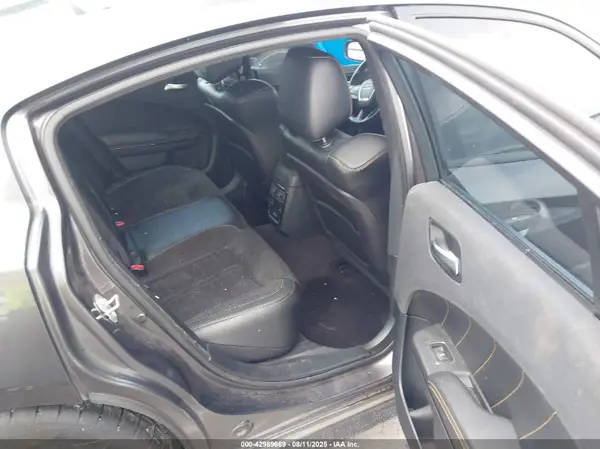 2C3CDXGJ9HH567568 2017 DODGE CHARGER - Image 8