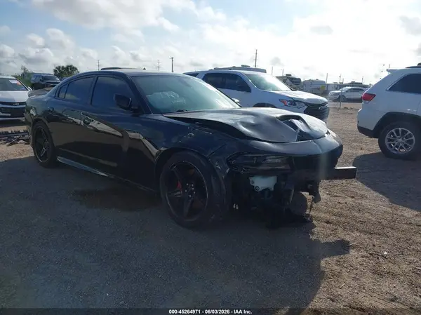 2C3CDXGJ9JH169587 2018 DODGE CHARGER - Image 1