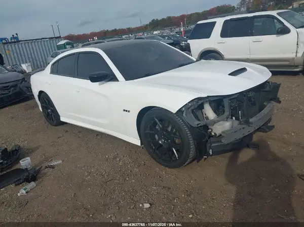 2C3CDXGJ9JH291219 2018 DODGE CHARGER - Image 1