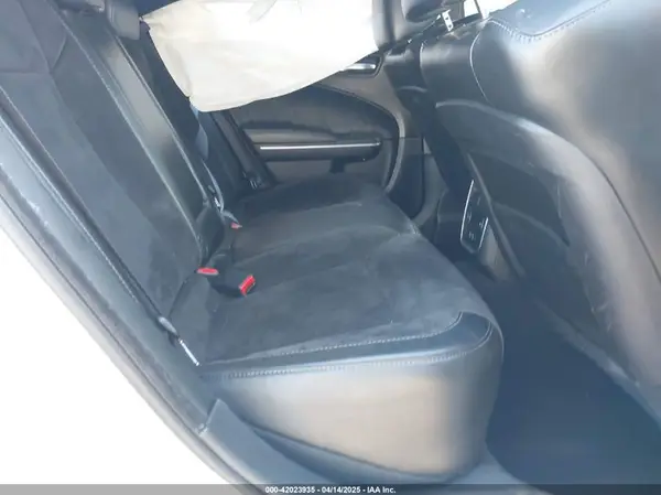 2C3CDXGJ9KH564208 2019 DODGE CHARGER - Image 8