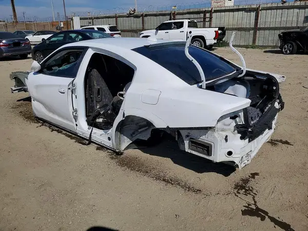 2C3CDXGJ9KH619482 2019 DODGE CHARGER - Image 2