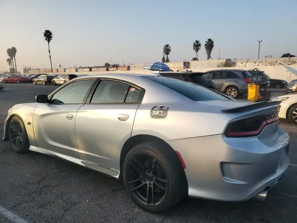 2C3CDXGJ9KH696644 2019 DODGE CHARGER - Image 2