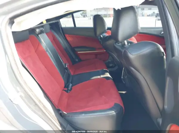 2C3CDXGJ9KH715743 2019 DODGE CHARGER - Image 8