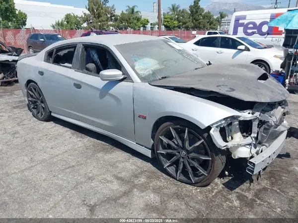 2C3CDXGJ9KH737824 2019 DODGE CHARGER - Image 1