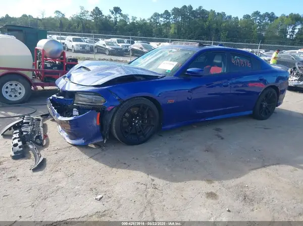 2C3CDXGJ9LH211811 2020 DODGE CHARGER - Image 2