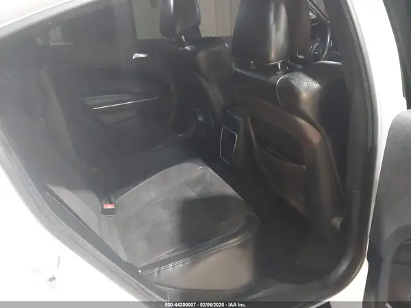 2C3CDXGJXGH339660 2016 DODGE CHARGER - Image 8