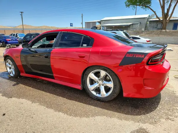 2C3CDXGJXHH533316 2017 DODGE CHARGER - Image 2