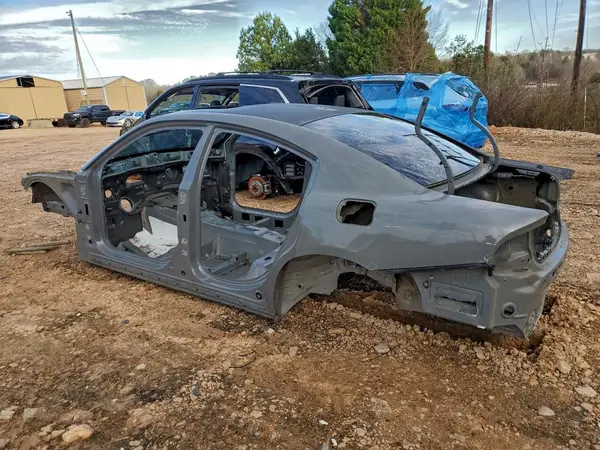 2C3CDXGJXKH637599 2019 DODGE CHARGER - Image 2