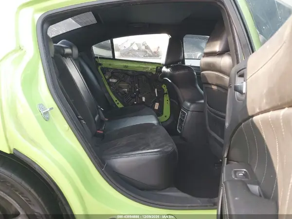 2C3CDXGJXKH661630 2019 DODGE CHARGER - Image 8