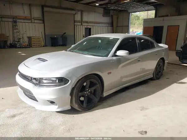 2C3CDXGJXKH687063 2019 DODGE CHARGER - Image 2