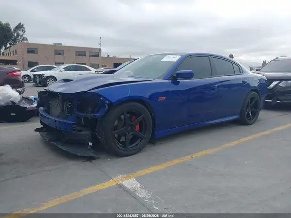 2C3CDXGJXKH687077 2019 DODGE CHARGER - Image 2