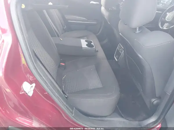 2C3CDXGJXKH756639 2019 DODGE CHARGER - Image 8