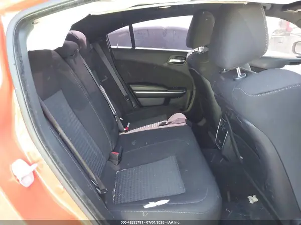 2C3CDXGJXMH677846 2021 DODGE CHARGER - Image 8