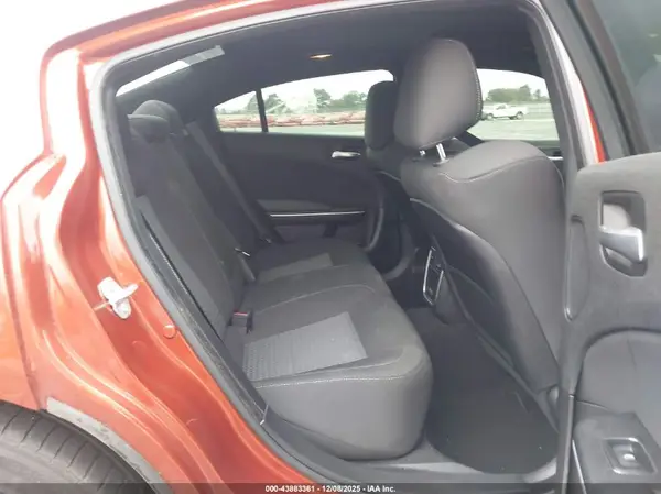 2C3CDXGJXNH159365 2022 DODGE CHARGER - Image 8