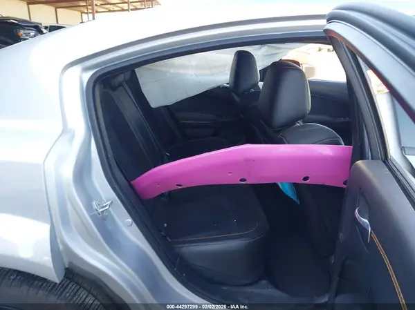 2C3CDXGJXPH638713 2023 DODGE CHARGER - Image 8