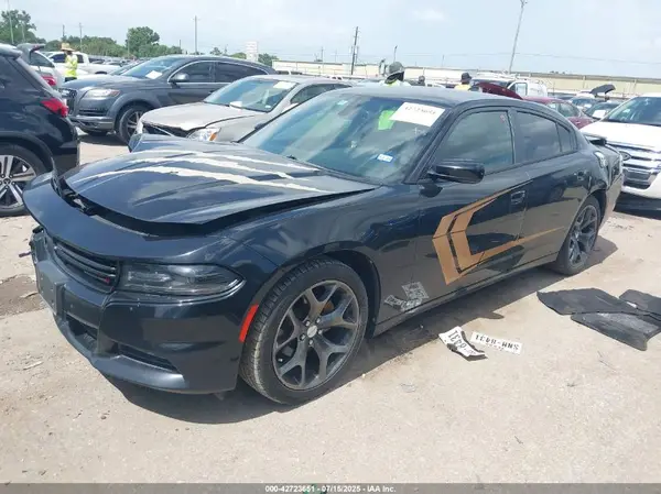 2C3CDXHG0GH211074 2016 DODGE CHARGER - Image 2