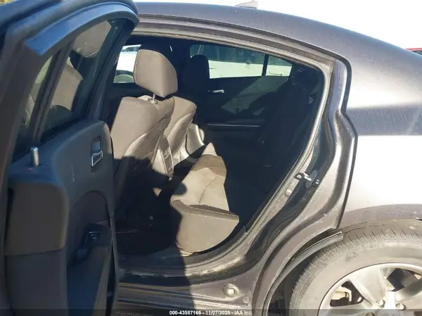 2C3CDXHG0GH215108 2016 DODGE CHARGER - Image 8