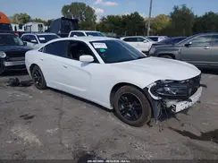2C3CDXHG0GH215285 2016 DODGE CHARGER