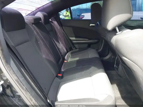 2C3CDXHG0GH215464 2016 DODGE CHARGER - Image 8