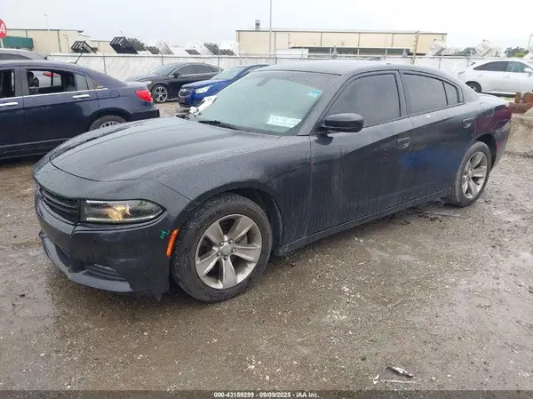 2C3CDXHG0GH215755 2016 DODGE CHARGER - Image 2