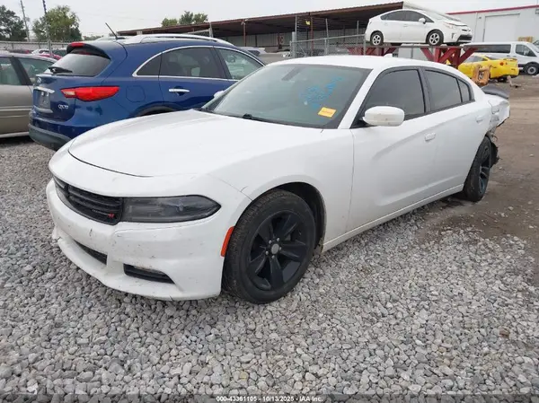 2C3CDXHG0GH234970 2016 DODGE CHARGER - Image 2