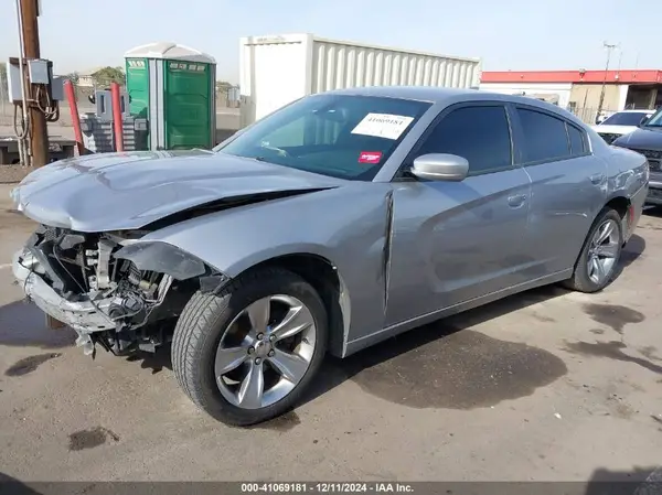 2C3CDXHG0GH276460 2016 DODGE CHARGER - Image 2