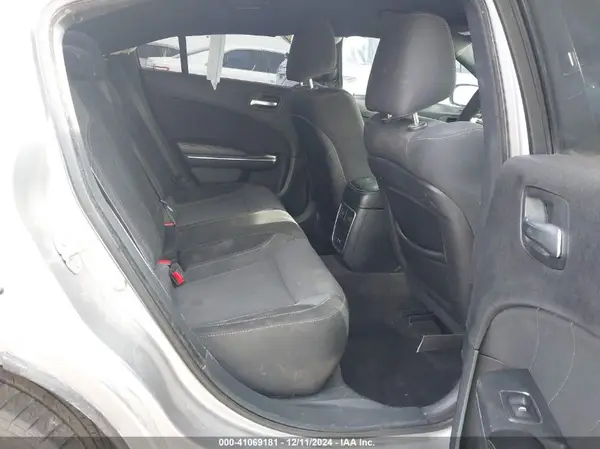 2C3CDXHG0GH276460 2016 DODGE CHARGER - Image 8