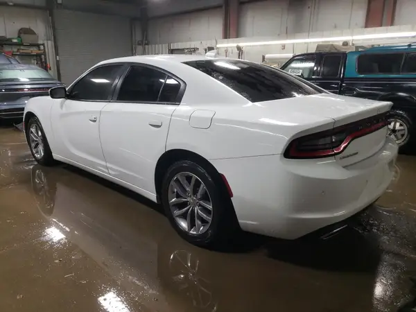 2C3CDXHG0GH277253 2016 DODGE CHARGER - Image 2