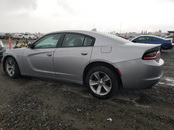 2C3CDXHG0GH297535 2016 DODGE CHARGER - Image 2