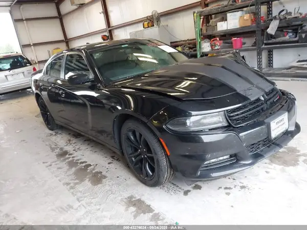 2C3CDXHG0GH301938 2016 DODGE CHARGER - Image 1