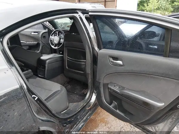 2C3CDXHG0GH301972 2016 DODGE CHARGER - Image 8