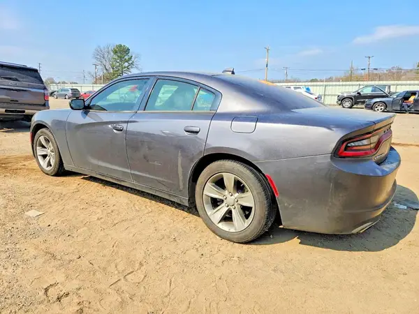 2C3CDXHG0GH317900 2016 DODGE CHARGER - Image 2