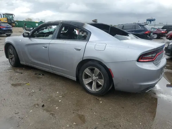 2C3CDXHG0GH326726 2016 DODGE CHARGER - Image 2