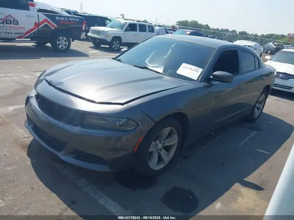 2C3CDXHG0GH346359 2016 DODGE CHARGER - Image 2