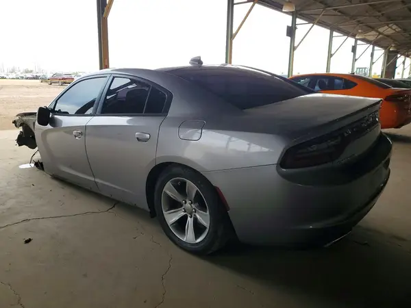 2C3CDXHG0GH355398 2016 DODGE CHARGER - Image 2