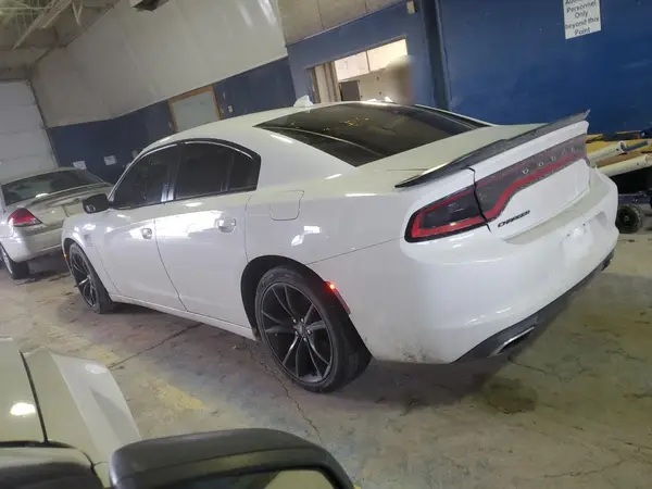 2C3CDXHG0HH520559 2017 DODGE CHARGER - Image 2