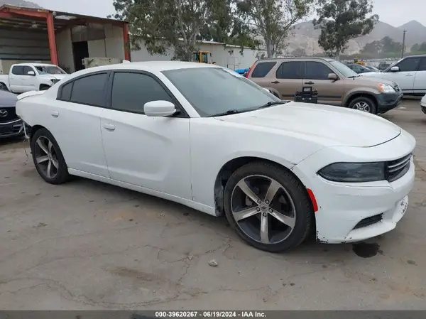 2C3CDXHG0HH546188 2017 DODGE CHARGER - Image 1