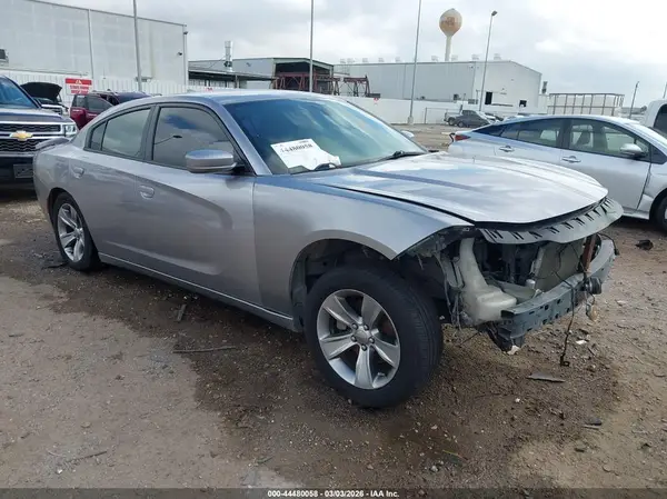 2C3CDXHG0HH569194 2017 DODGE CHARGER - Image 1