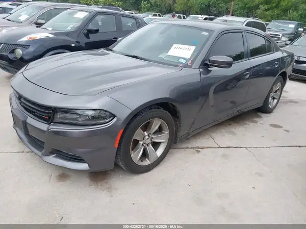 2C3CDXHG0JH122595 2018 DODGE CHARGER - Image 2