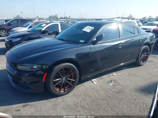 2C3CDXHG0JH142295 2018 DODGE CHARGER - Image 2
