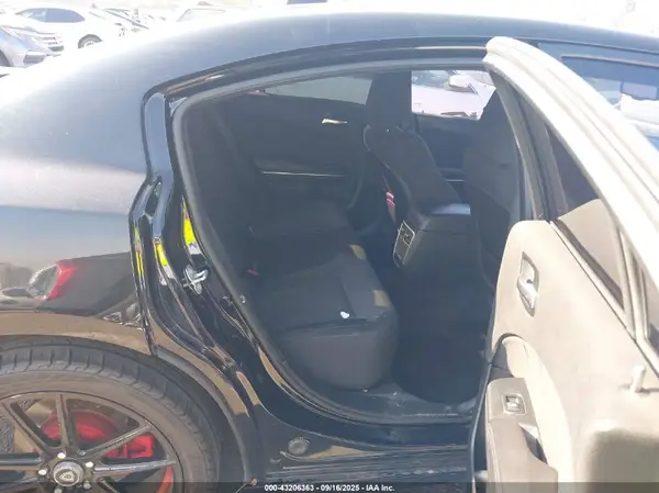 2C3CDXHG0JH142295 2018 DODGE CHARGER - Image 8