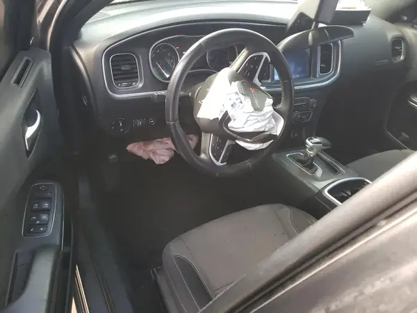 2C3CDXHG0JH157752 2018 DODGE CHARGER - Image 8