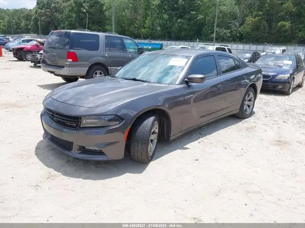 2C3CDXHG0JH166905 2018 DODGE CHARGER - Image 2