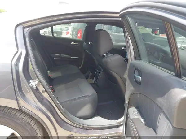 2C3CDXHG0JH166905 2018 DODGE CHARGER - Image 8