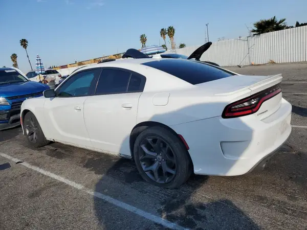 2C3CDXHG0JH319380 2018 DODGE CHARGER - Image 2